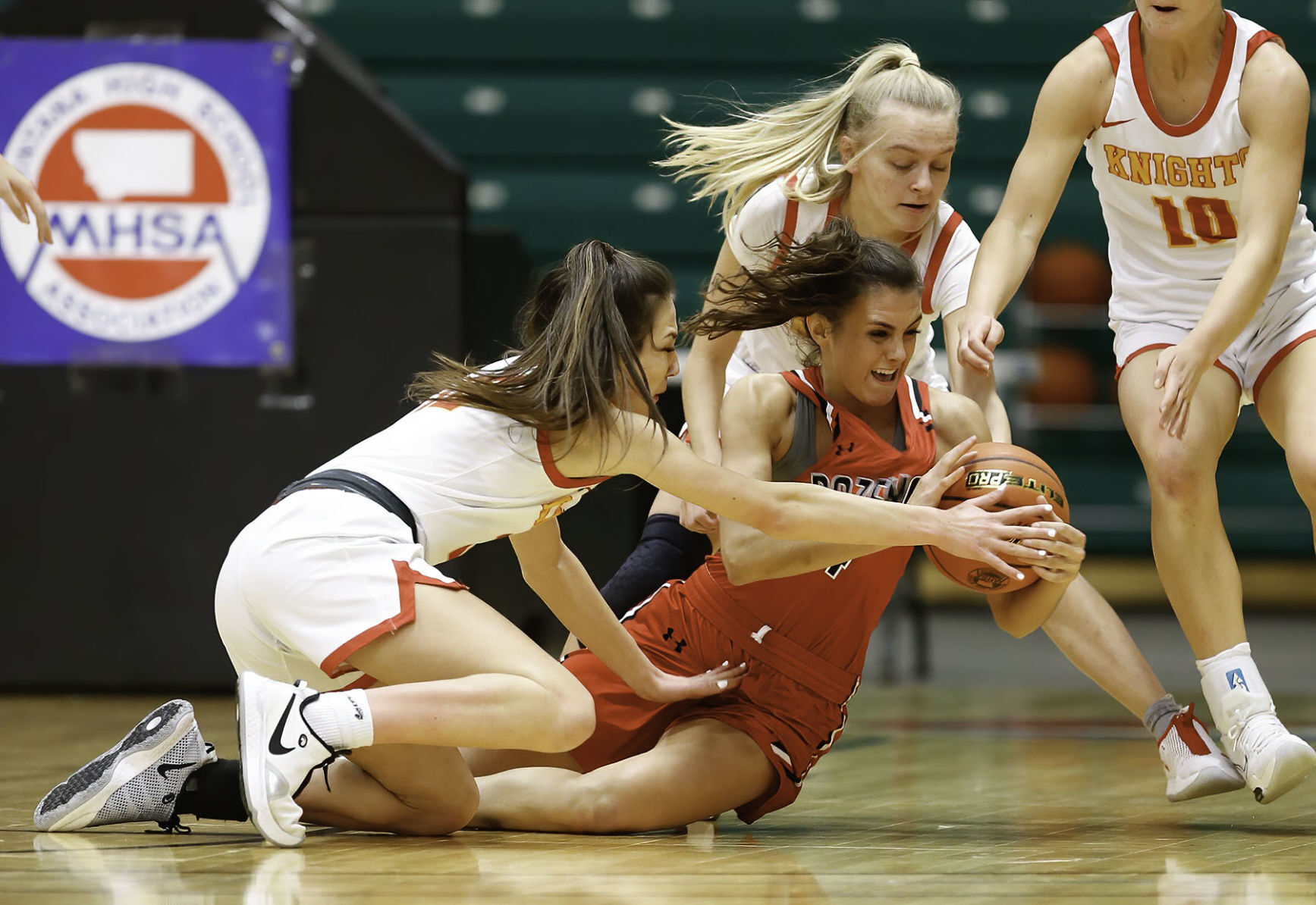 031221-ir-spt-girls-basketball-Bozeman-1.jpg